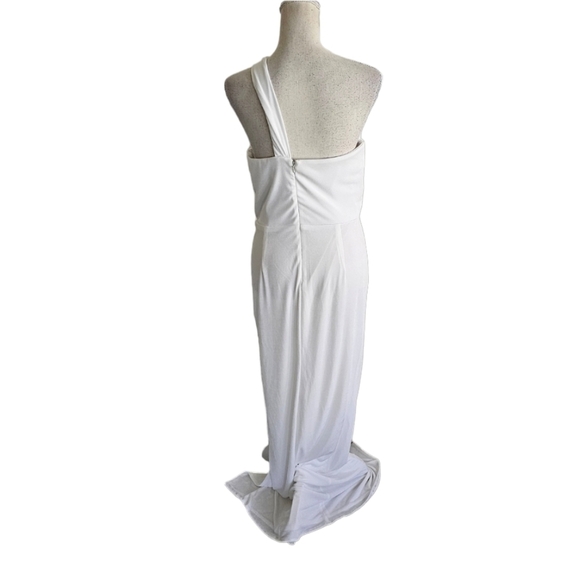 Katie May | Revolve "Carter" Gown in Ivory - Picture 6 of 12